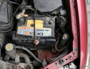 Mazda 626 akumulators benz